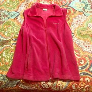 Women’s Columbia vest hot pink